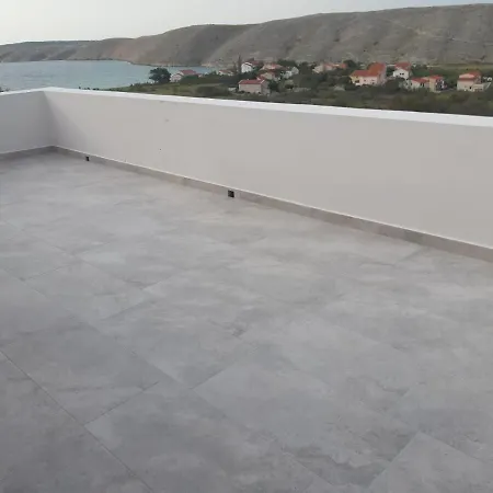 Zlatko Apartment